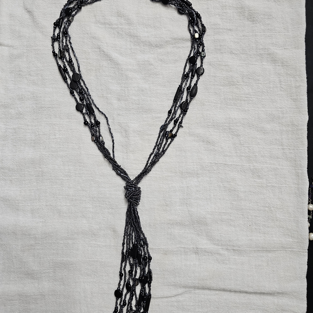 Elegant Black Beaded Necklace